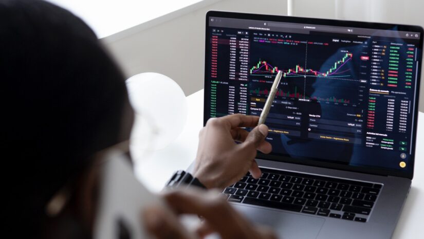 Como se tornar um especialista em investimentos? Como se tornar um especialista em investimentos?