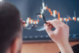 O que acontece com o Tesouro Direto quando a Selic cai?